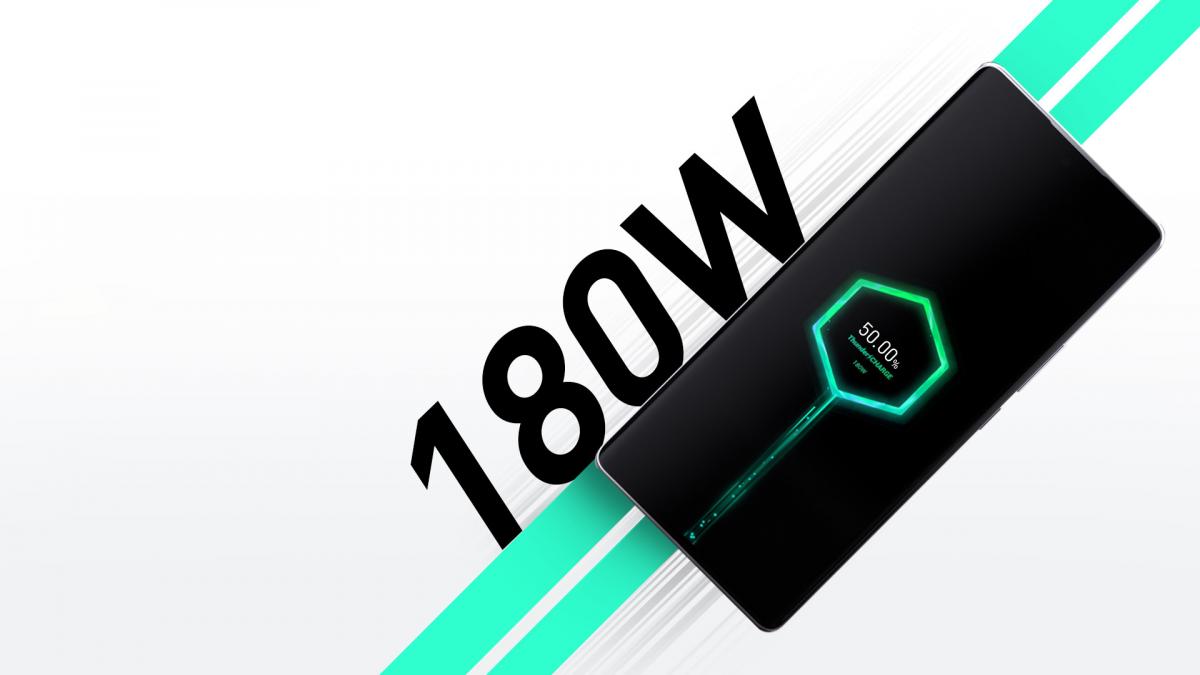 Infinix представила 180-ваттную зарядку для смартфонов / фото Infinix Infinix представила 180-ваттную зарядку для смартфонов / фото Infinix