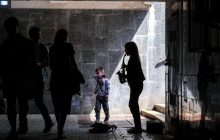 В одном из областных центров Украины "забанили" песни на русском на улицах