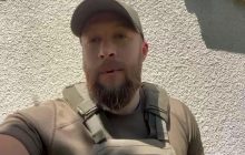 Дед со складом оружия и бегство врага: "азовец" рассказал уникальные военные истории (видео)