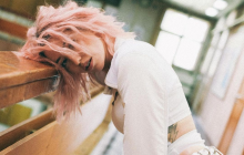 Дорофєєва заспівала з 13-річною українкою, яку поранило уламком ракети: відео до мурах