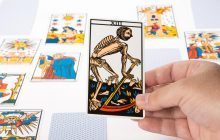 Водоліям - грошей море, Близнюкам - велике горе: гороскоп по картах Таро на 25 грудня