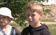 У Луцьку п'ятникласники продавали черешню, щоб зібрати на "Байрактар" (відео)