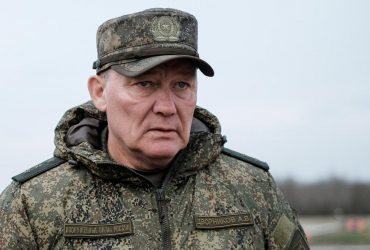 Могли відсторонити: генерала Дворнікова, командувача військ РФ в Україні, не видно два тижні