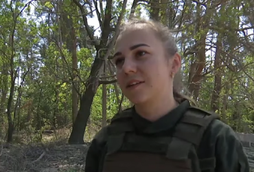 Серед українських військових з’явилася перша жінка-сапер (відео)