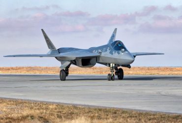 РФ может производить до 30 боевых самолетов в год: о каких истребителях идет речь