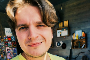 До 2 тисяч євро допомоги, безкоштовні продукти, житло: як живе біженець Анатоліч у Франції