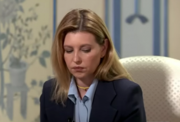 Зеленська під час інтерв'ю через сирену зірвалася в укриття (відео)