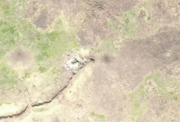 Українські воїни скинули подарунок окупантам (відео)