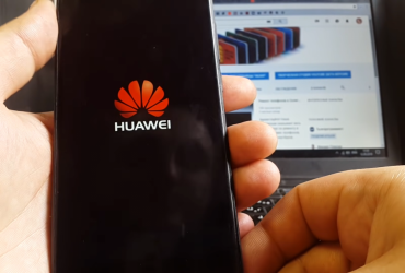 Китайская компания Huawei начала закрывать свои официальные торговые точки в России