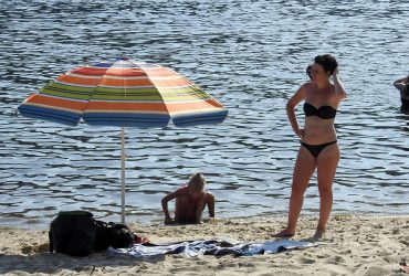 В курортному селищі на Одещині внаслідок вибуху на пляжі загинула людина