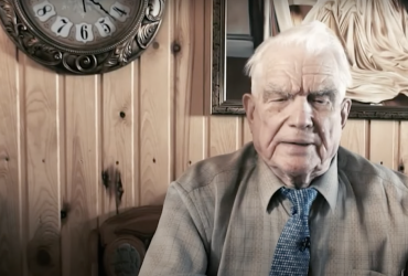 РосТБ пробиває нове дно: знімає сюжети про діда Вангу (відео)