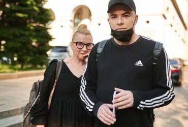 Андрей Данилко показал свою маму без грима во время прогулки по Киеву (фото)