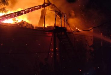 Оккупанты обстреляли из Ураганов город на Днепропетровщине: есть жертвы и разрушения (фото)