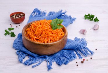 Як приготувати моркву по-корейськи: 3 перевірених рецепта