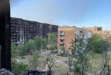 Усі мости до Сєвєродонецька зруйновані, однак місто не заблоковано - Гайдай