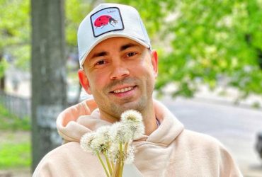 Телеведущий Бедняков послал оккупантов, которые цинично устроили концерт в Мариуполе