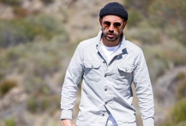 Шоумен Андрей Бедняков рассказал, как похоронили его маму