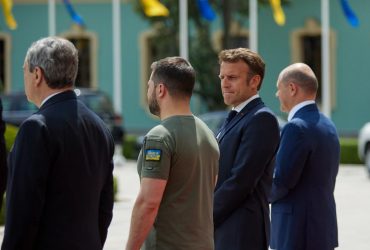 Макрон про статус кандидата в ЄС для України: За нормальних умов це б не відбулося