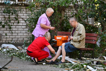 Ракетні удари по Миколаєву: зросла кількість жертв (фоторепортаж, відео)