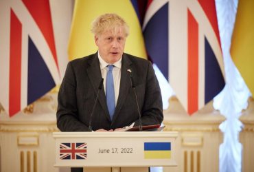Україна здатна відбити війська РФ цього року, як планує Зеленський - Джонсон