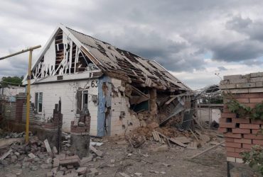 Обстрелы Гуляйполя на Запорожье: повреждены частные дома, разрушены магазины (фото)