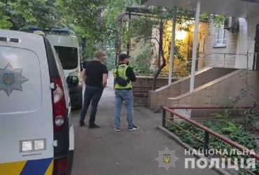 На столичному Печерську виявили тіло чоловіка з вогнепальним пораненням в голову