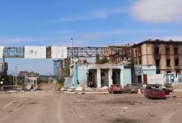 Росіяни штурмують Лисичанськ: яка ситуація у місті зараз (відео)