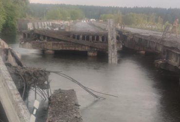 У Демидові під Києвом через блискавку зруйновано міст, є загиблий (фото)