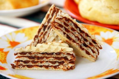 Вафельный торт с грецкими орехами - рецепт с фото и видео