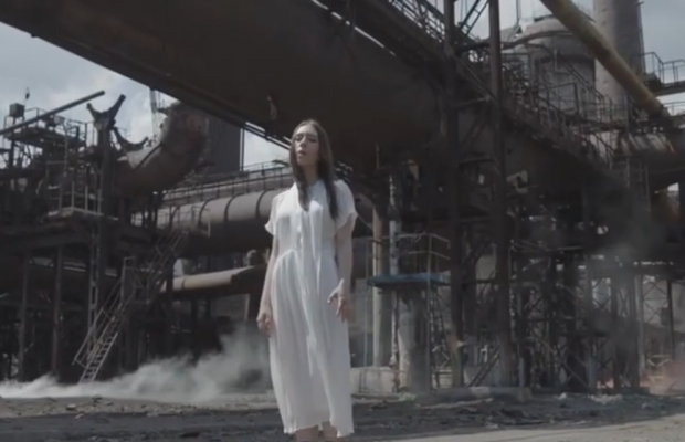 "Хворий народ": роспропагандисти цинічно зняли кліп на розбомбленій "Азовсталі"