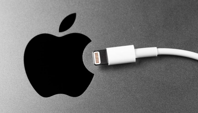 Вскоре USB-C станет единым стандартом, для зарядки / фото ua.depositphotos.com Вскоре USB-C станет единым стандартом, для зарядки / фото ua.depositphotos.com