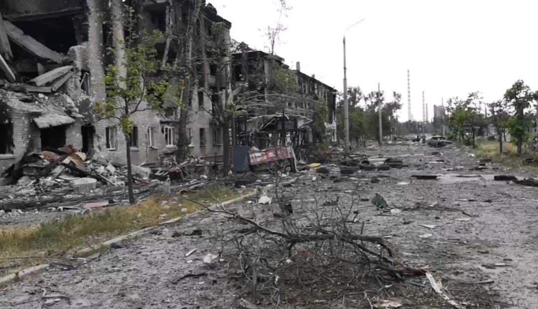 В Лисичанске остались до 12 тыс. жителей \ фото Сергей Гайдай В Лисичанске остались до 12 тыс. жителей \ фото Сергей Гайдай