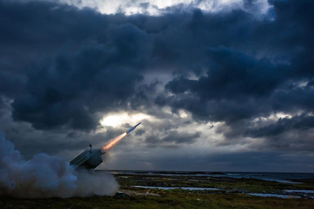 Украина получила новую партию ракет для систем NASAMS, - Зеленский Украина получила новую партию ракет для систем NASAMS, - Зеленский