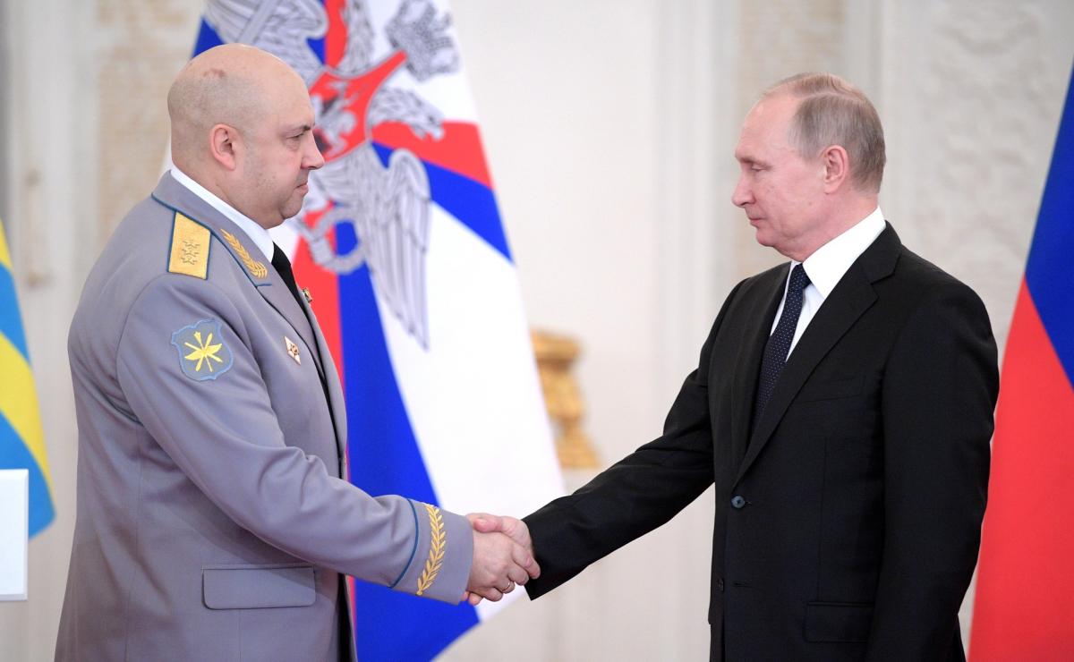 Соскин: Суровикин - массовый убийца и террорист уровня Бен Ладена, его нужно ликвидировать / фото Kremlin.ru