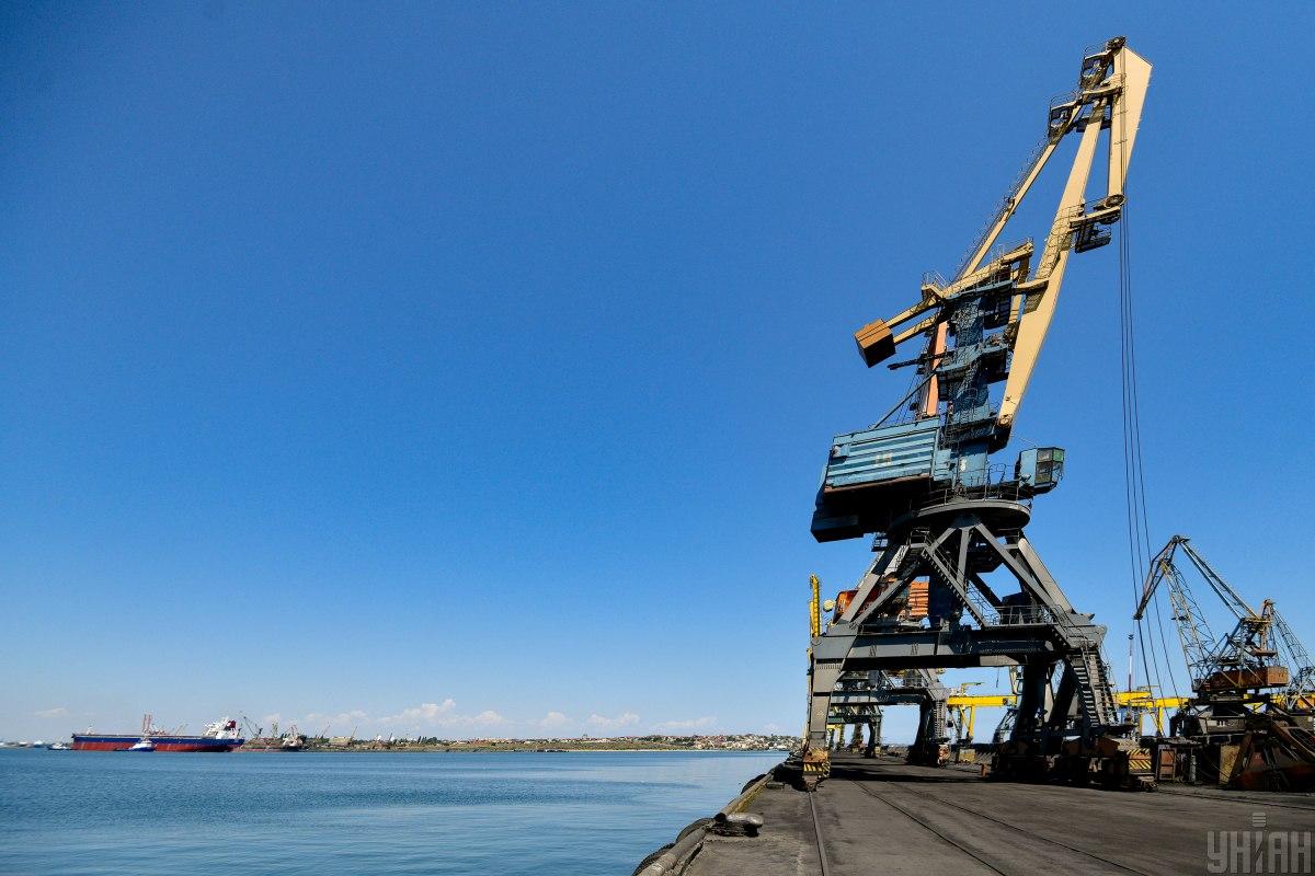 Україна розглядає розширення "зернової угоди" з РФ для експорту металу/ фото УНІАН, Олександр Косарєв