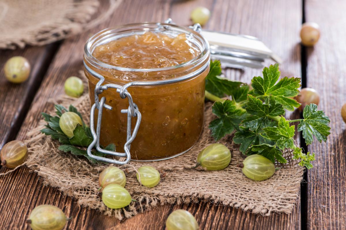 Варенье из крыжовника - польза и рецепты / depositphotos.com Варенье из крыжовника - польза и рецепты / depositphotos.com