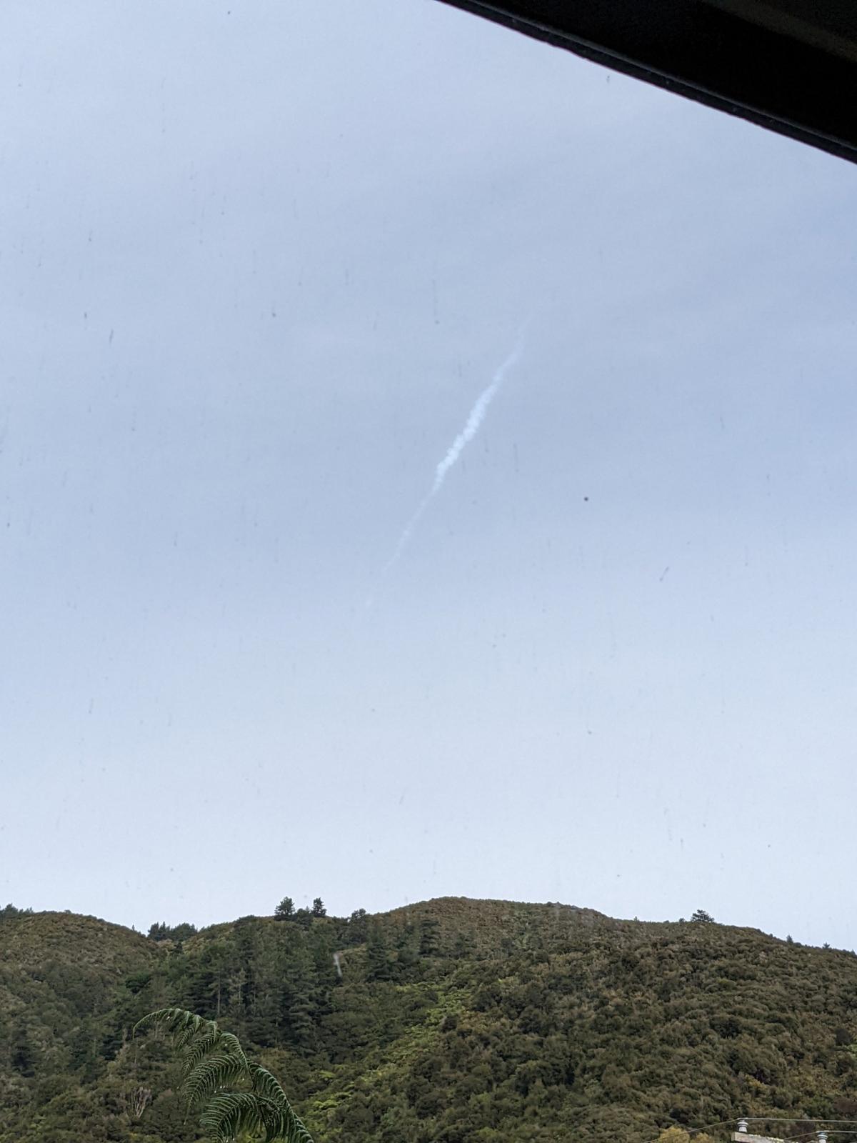В небе над Новой Зеландией заметили очень яркий метеор / фото James Sorensen, Twitter
