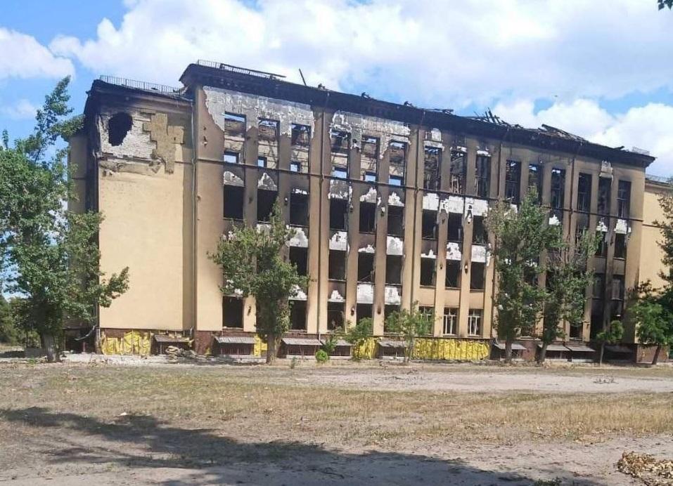 Оккупанты проводят огневое воздействие по всей линии фронта - от Попасной до Кременной Оккупанты проводят огневое воздействие по всей линии фронта - от Попасной до Кременной