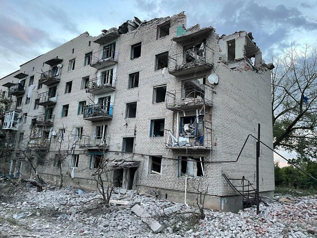 Ворог вдарив по Великомихайлівській громаді / фото t.me / pavlokyrylenko_donoda Ворог вдарив по Великомихайлівській громаді / фото t.me / pavlokyrylenko_donoda