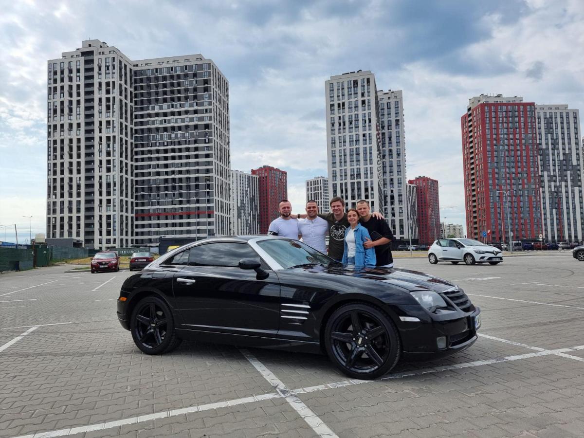 Дмитрий Комаров продал свой автомобиль / Фото - facebook.com Дмитрий Комаров продал свой автомобиль / Фото - facebook.com
