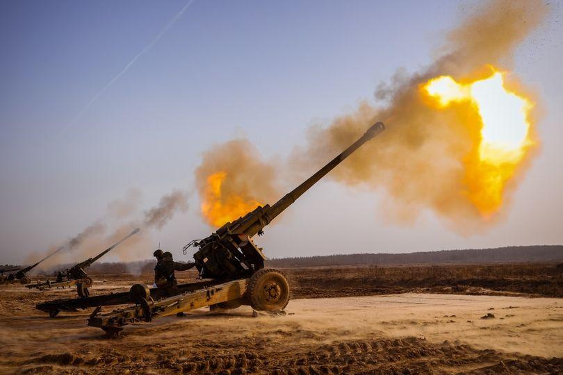 Россия применяет артиллерию и по военным, и по гражданским / фото Минобороны РФ
