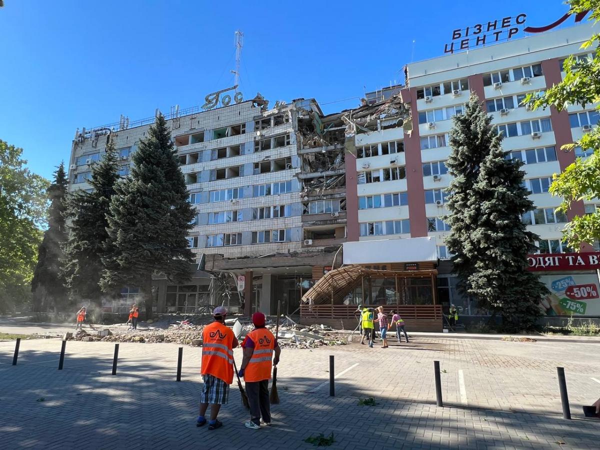 Николаев закрывается для поиска предателей / фото Александр Сєнкевич Николаев закрывается для поиска предателей / фото Александр Сєнкевич
