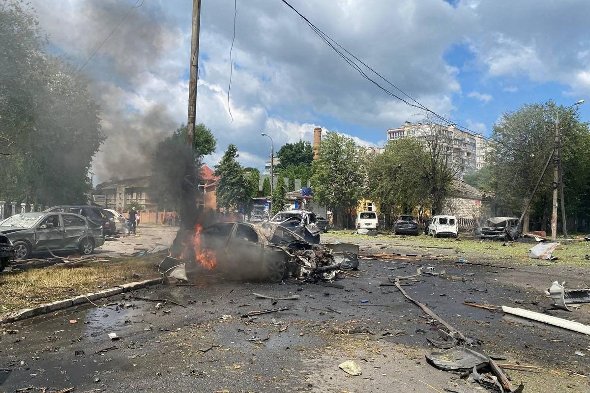 Россия обстреляла центр Винницы 15 июля / фото t.me/dsns_telegram Россия обстреляла центр Винницы 15 июля / фото t.me/dsns_telegram