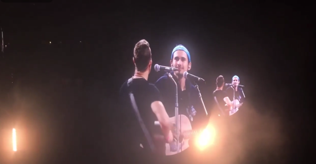 Українець, який заспівав з Coldplay: Європейцям щиро цікаво, чому Росія напала на Україну