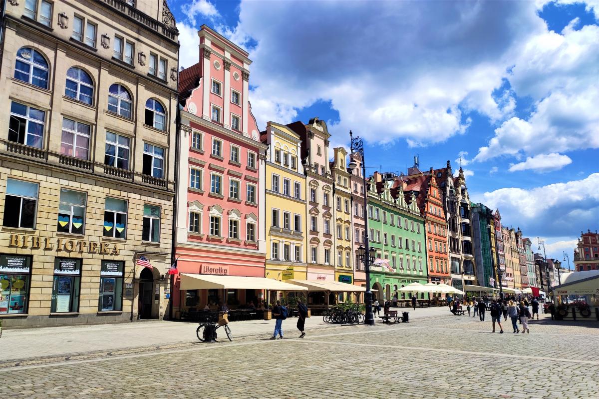 Вылет из Вроцлава: почему украинцам стоит обратить внимание на этот аэропорт в Польше