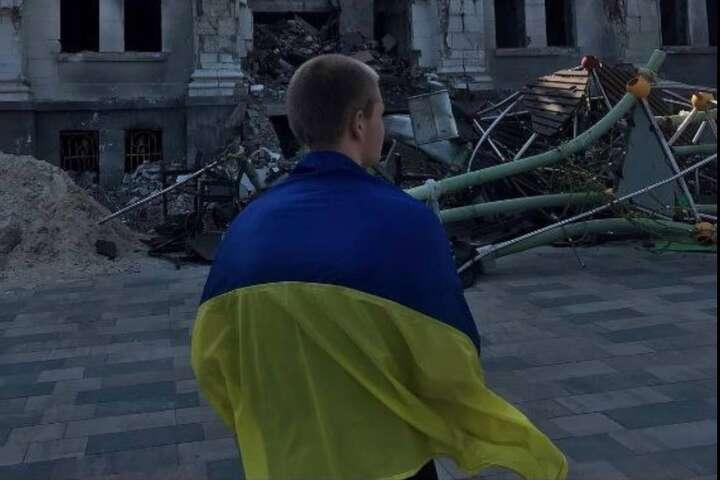 Даже оккупированный, Мариуполь не сдается / фото Мариупольский городской совет Даже оккупированный, Мариуполь не сдается / фото Мариупольский городской совет