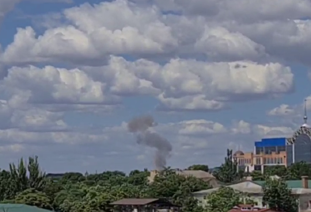Під час удару по Херсону ЗСУ влучили в місце розташування російських підрозділів / скриншот Під час удару по Херсону ЗСУ влучили в місце розташування російських підрозділів / скриншот