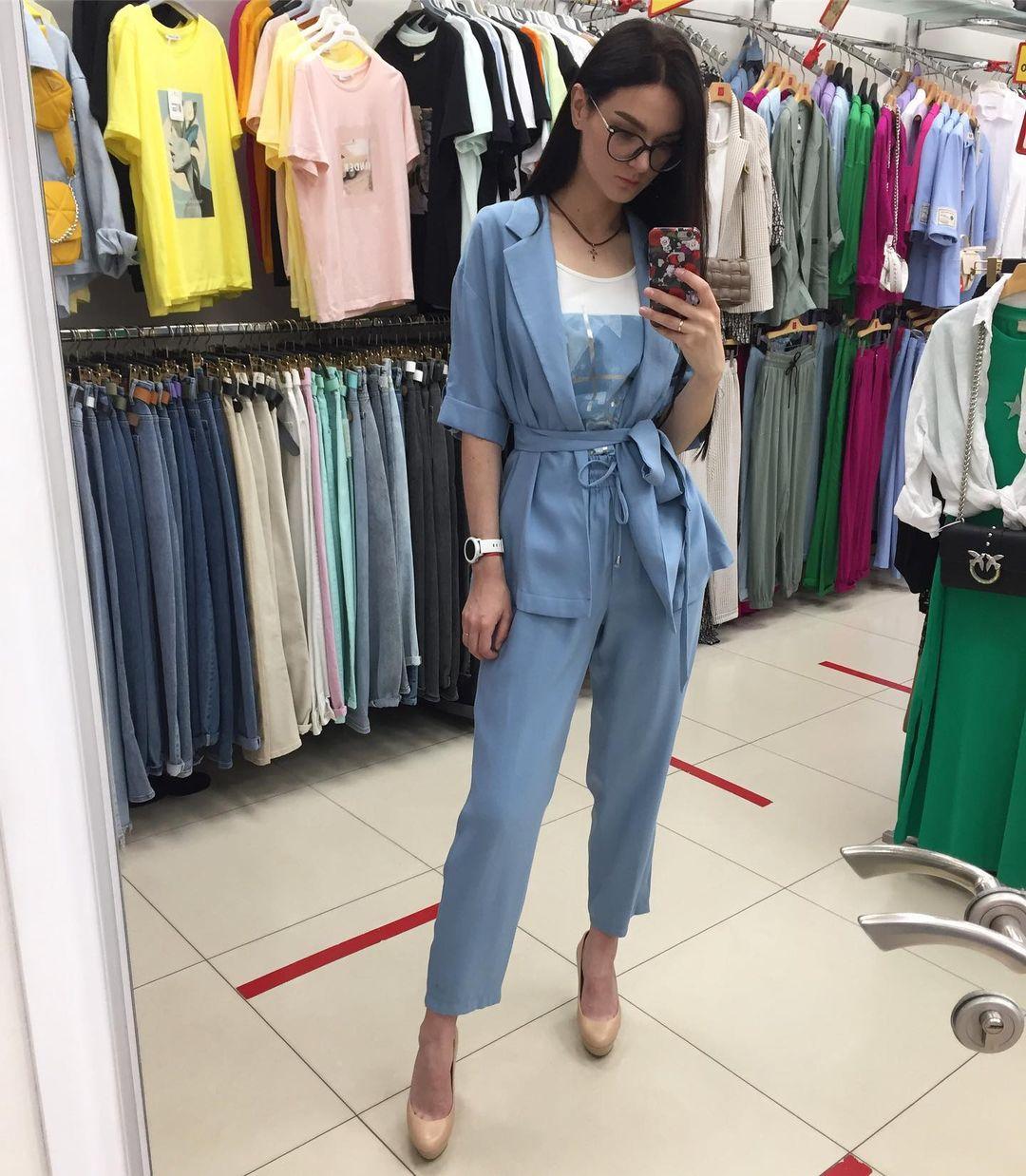 Топ крутих костюмів, які актуальні в 2022 / Фото - instagram.com Топ крутих костюмів, які актуальні в 2022 / Фото - instagram.com