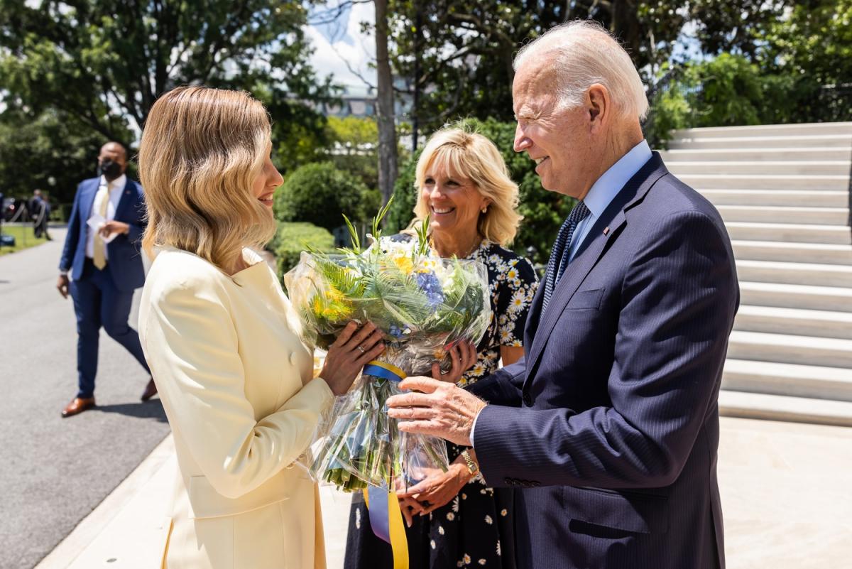 Перша леді України приїхала з візитом до Вашингтону / фото facebook.com/olenazelenska.official Перша леді України приїхала з візитом до Вашингтону / фото facebook.com/olenazelenska.official