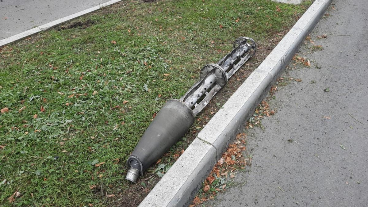 Росіяни обстріляли Харків з "Ураганів" / фото ДСНС